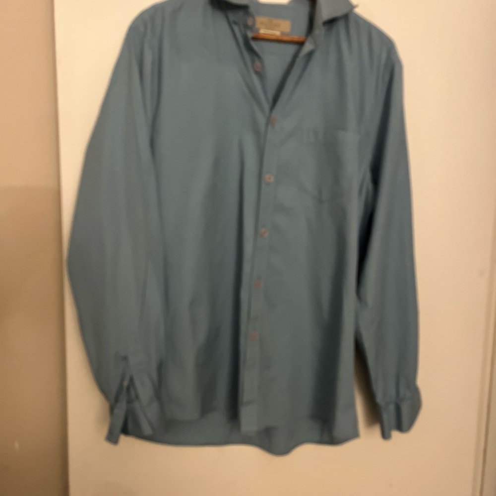 Blue GUCCI dress shirt. Sz 44/17 1/2 - Picture 5 of 6
